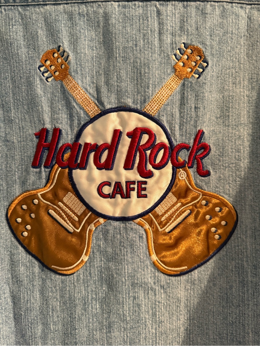 Vintage Hard Rock Cafe Maui Embroidered Denim Shirt M